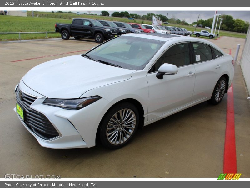 Wind Chill Pearl / Cognac 2019 Toyota Avalon Limited