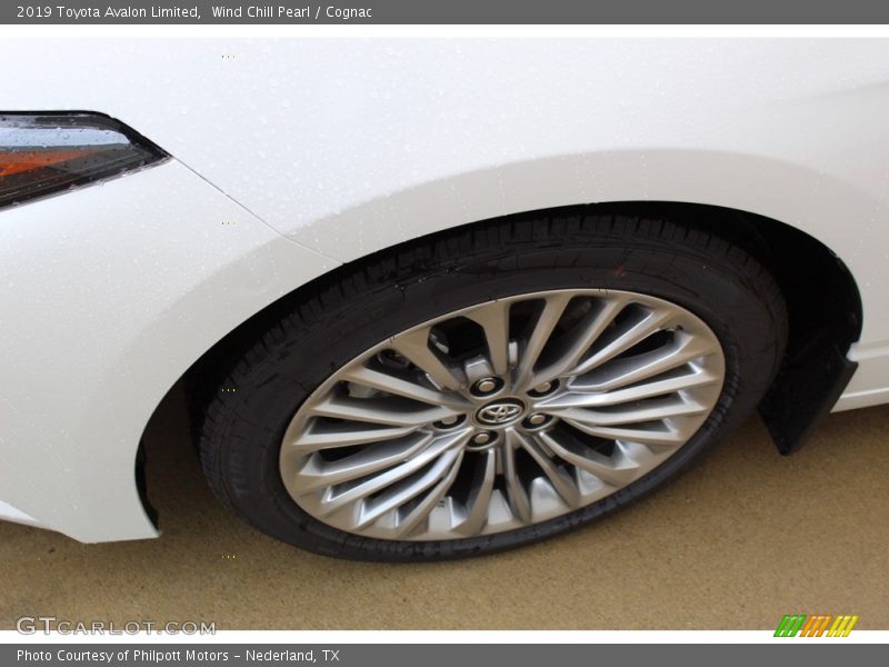 Wind Chill Pearl / Cognac 2019 Toyota Avalon Limited
