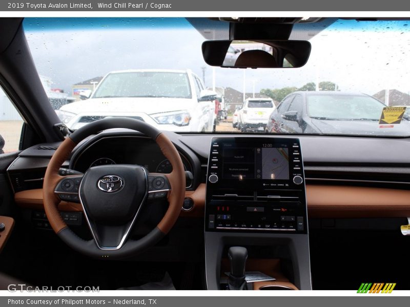 Wind Chill Pearl / Cognac 2019 Toyota Avalon Limited