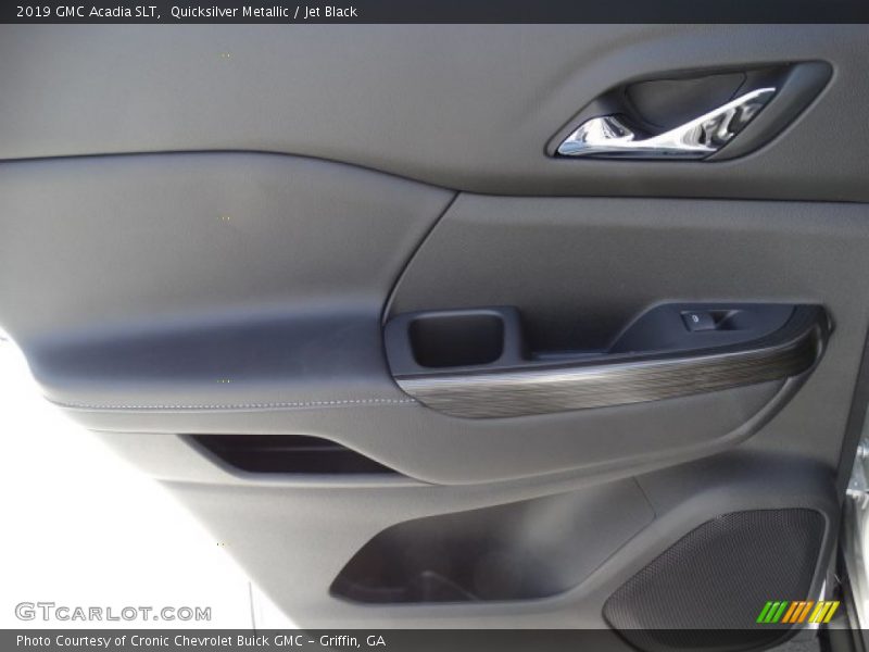 Quicksilver Metallic / Jet Black 2019 GMC Acadia SLT