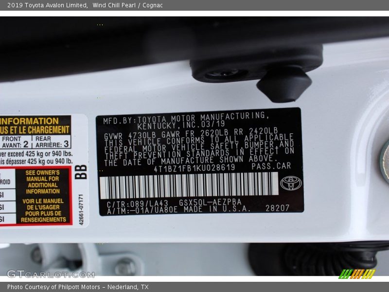 Wind Chill Pearl / Cognac 2019 Toyota Avalon Limited