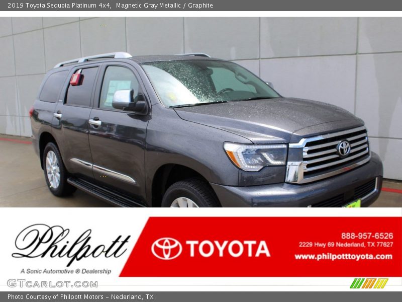 Magnetic Gray Metallic / Graphite 2019 Toyota Sequoia Platinum 4x4