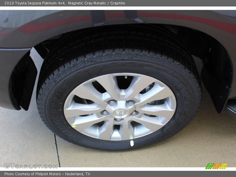 Magnetic Gray Metallic / Graphite 2019 Toyota Sequoia Platinum 4x4