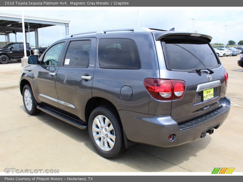 Magnetic Gray Metallic / Graphite 2019 Toyota Sequoia Platinum 4x4