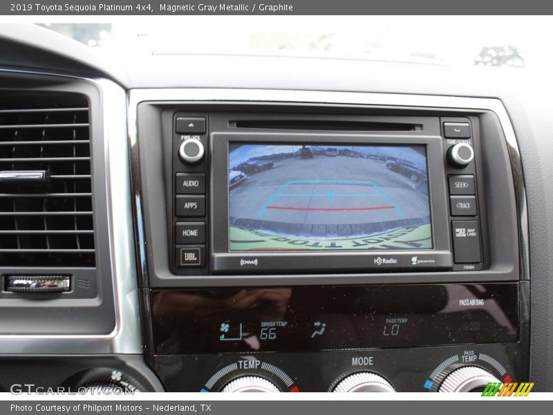 Magnetic Gray Metallic / Graphite 2019 Toyota Sequoia Platinum 4x4