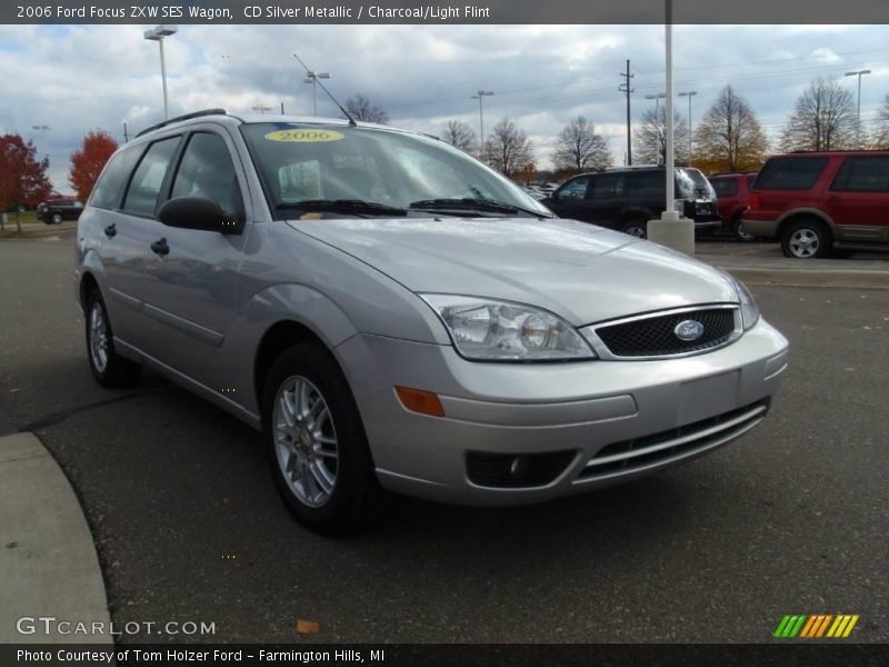 CD Silver Metallic / Charcoal/Light Flint 2006 Ford Focus ZXW SES Wagon