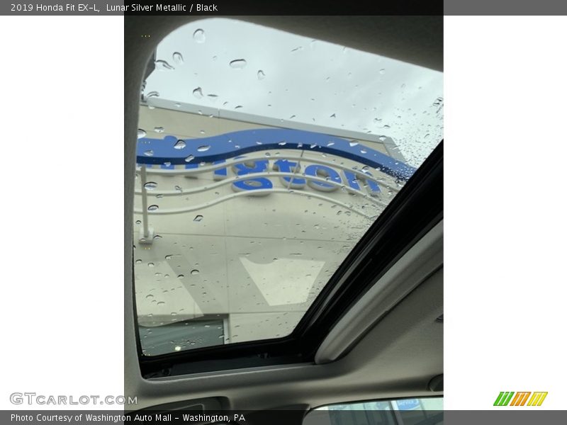 Lunar Silver Metallic / Black 2019 Honda Fit EX-L