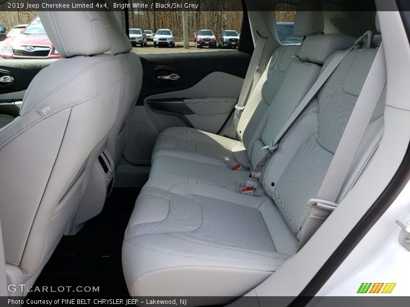 Bright White / Black/Ski Grey 2019 Jeep Cherokee Limited 4x4