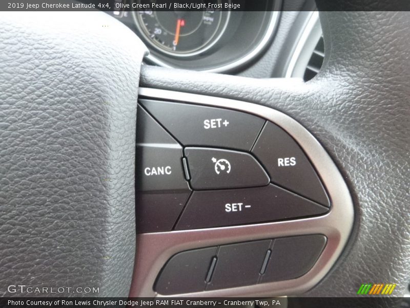 Olive Green Pearl / Black/Light Frost Beige 2019 Jeep Cherokee Latitude 4x4