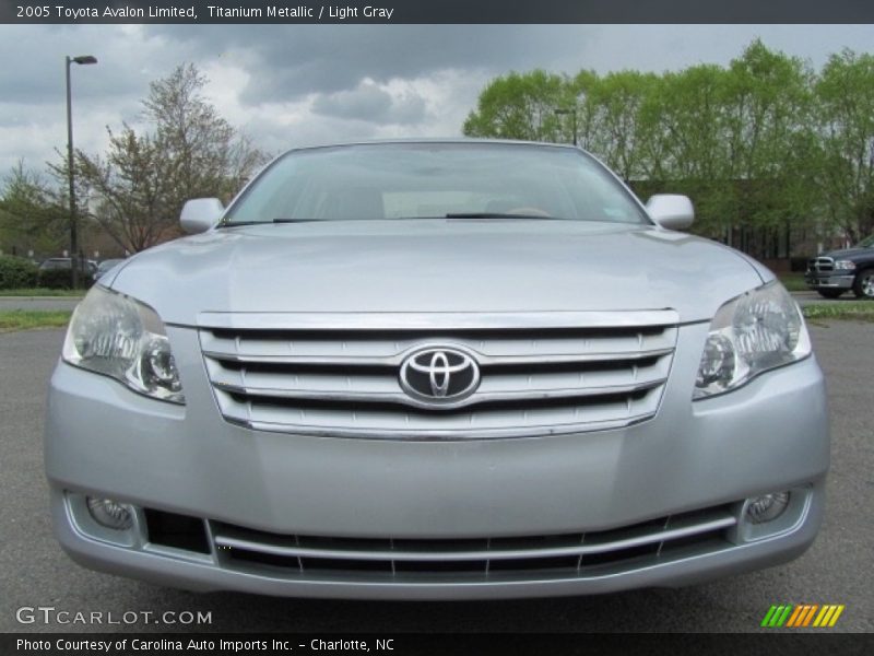 Titanium Metallic / Light Gray 2005 Toyota Avalon Limited