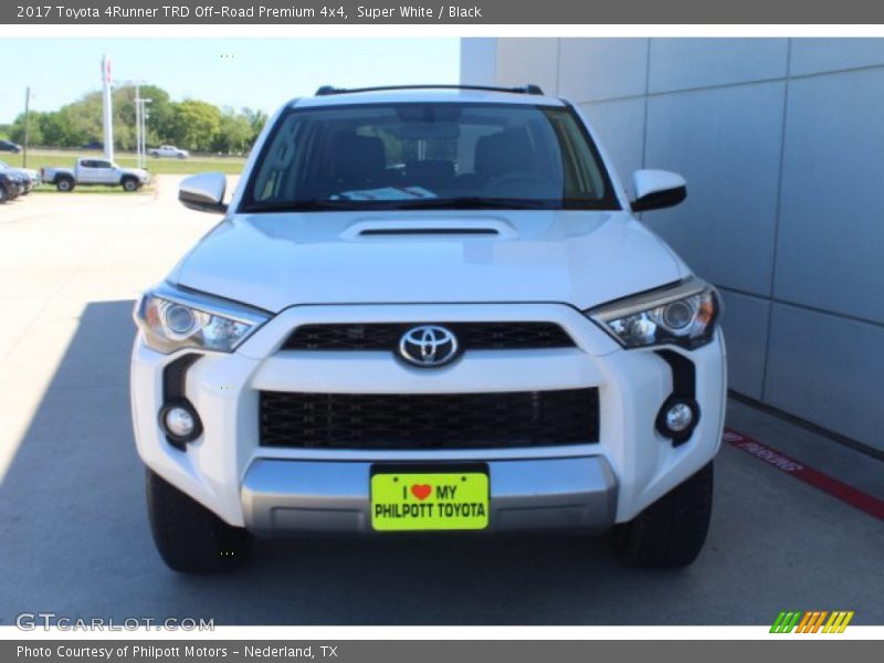 Super White / Black 2017 Toyota 4Runner TRD Off-Road Premium 4x4