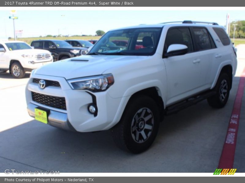 Super White / Black 2017 Toyota 4Runner TRD Off-Road Premium 4x4