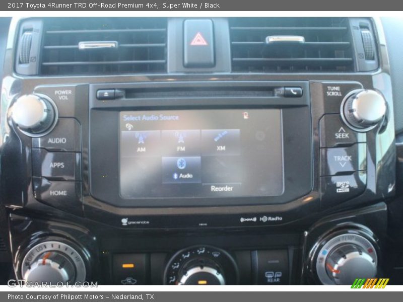 Super White / Black 2017 Toyota 4Runner TRD Off-Road Premium 4x4