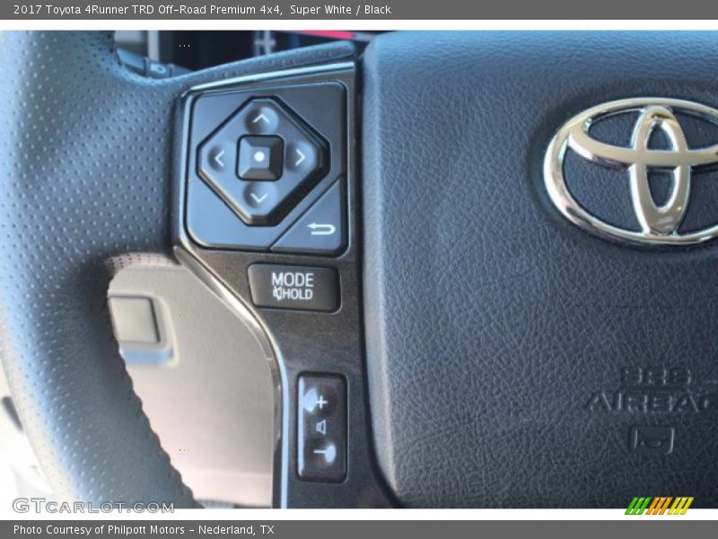 Super White / Black 2017 Toyota 4Runner TRD Off-Road Premium 4x4