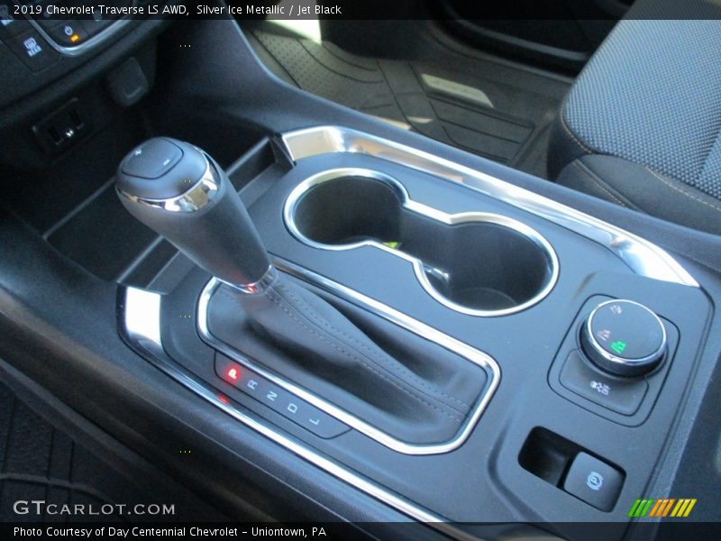 Silver Ice Metallic / Jet Black 2019 Chevrolet Traverse LS AWD