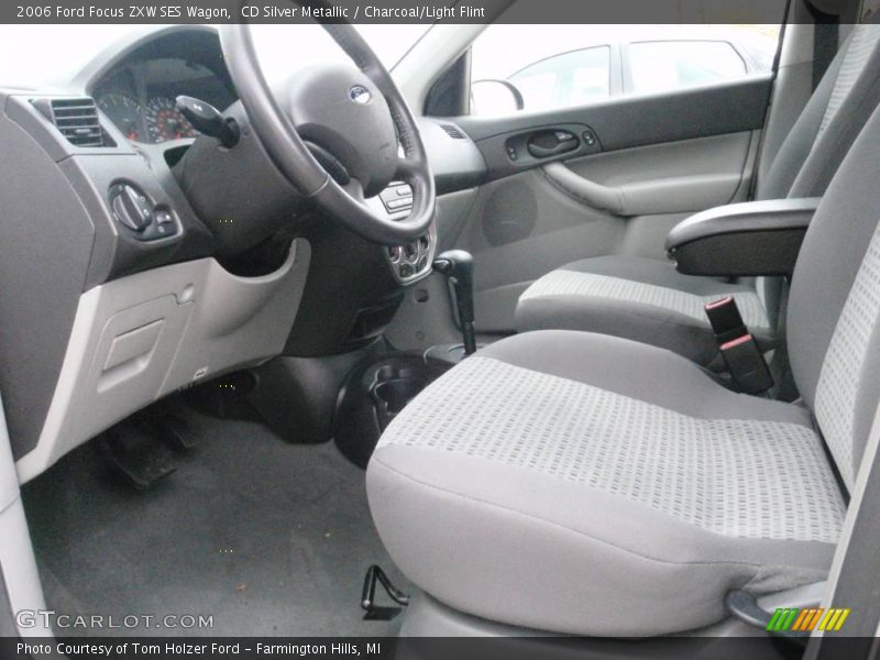 CD Silver Metallic / Charcoal/Light Flint 2006 Ford Focus ZXW SES Wagon