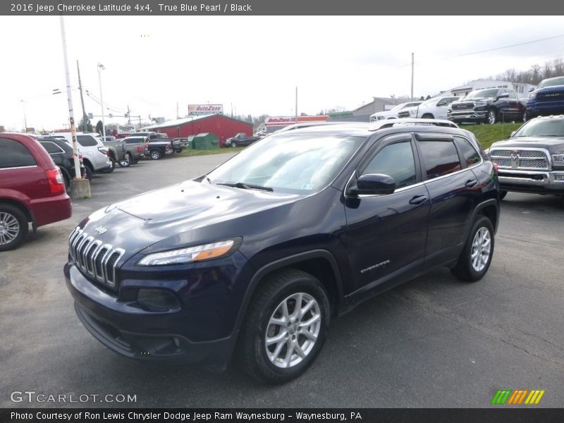 True Blue Pearl / Black 2016 Jeep Cherokee Latitude 4x4