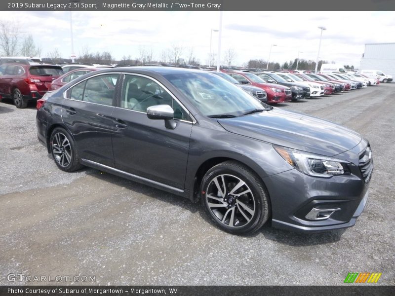 Magnetite Gray Metallic / Two-Tone Gray 2019 Subaru Legacy 2.5i Sport