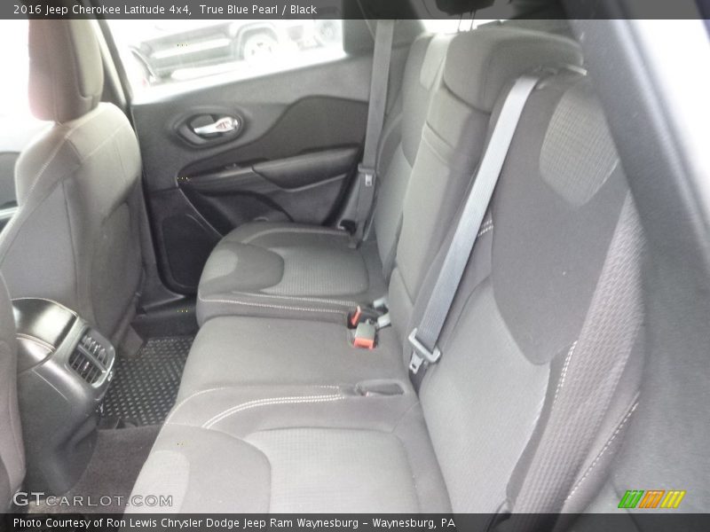 True Blue Pearl / Black 2016 Jeep Cherokee Latitude 4x4