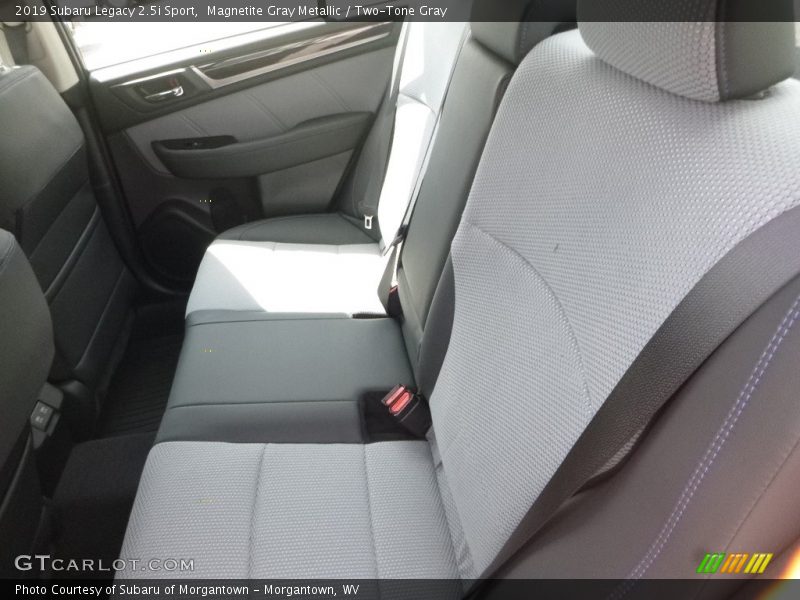 Magnetite Gray Metallic / Two-Tone Gray 2019 Subaru Legacy 2.5i Sport