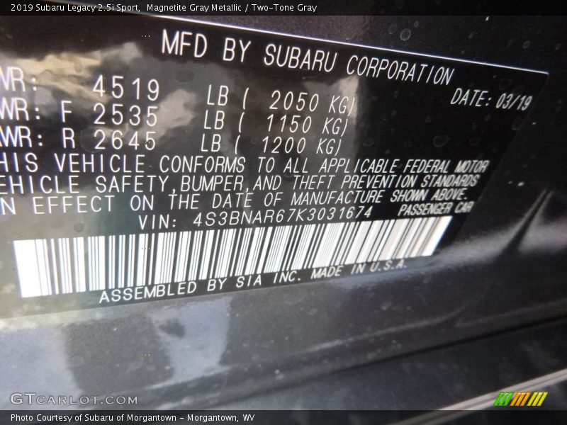 Magnetite Gray Metallic / Two-Tone Gray 2019 Subaru Legacy 2.5i Sport