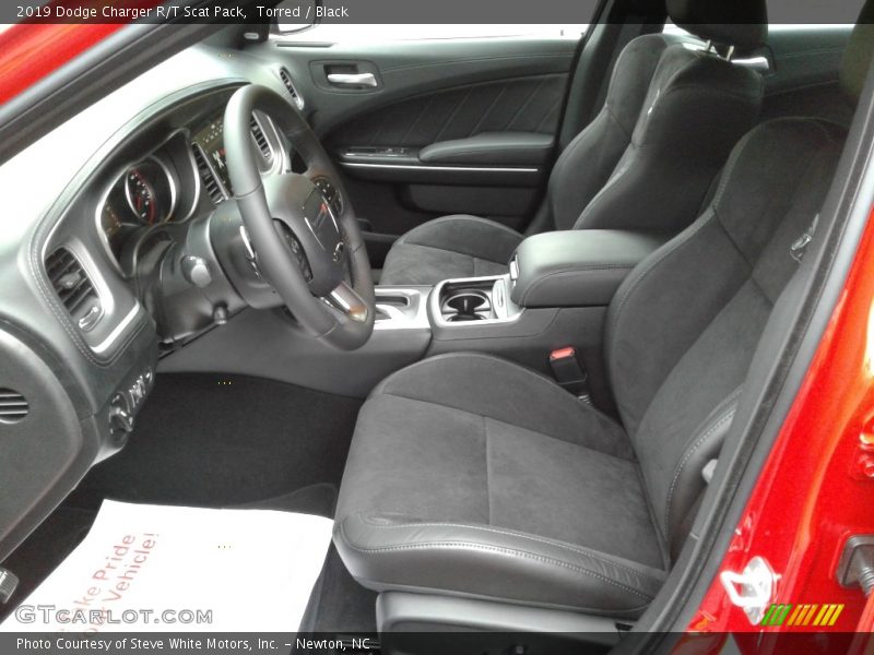 Front Seat of 2019 Charger R/T Scat Pack