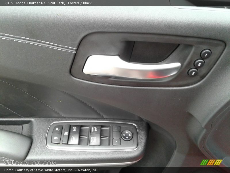 Torred / Black 2019 Dodge Charger R/T Scat Pack