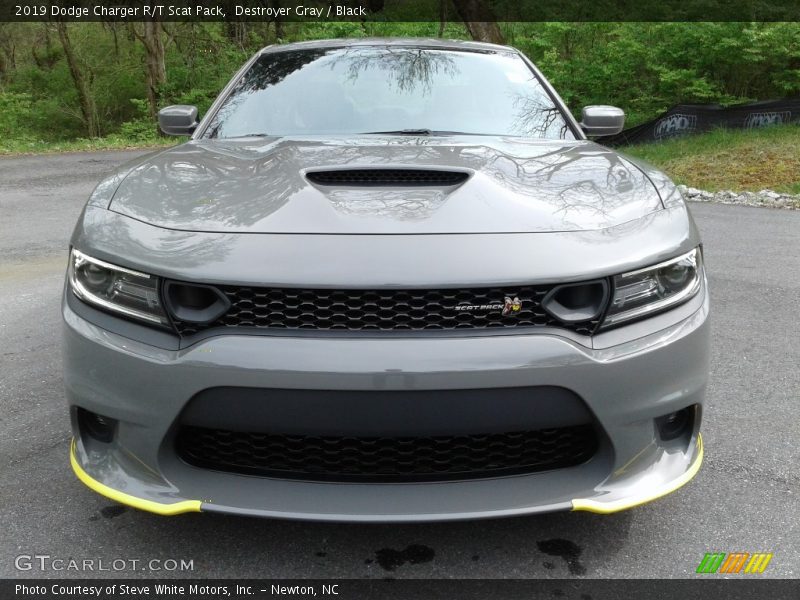  2019 Charger R/T Scat Pack Destroyer Gray