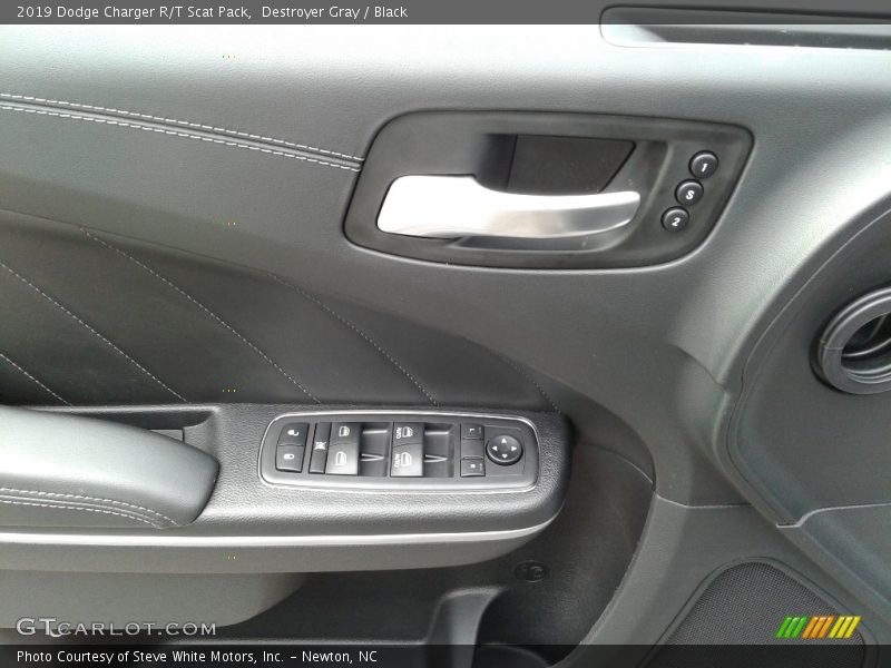 Door Panel of 2019 Charger R/T Scat Pack