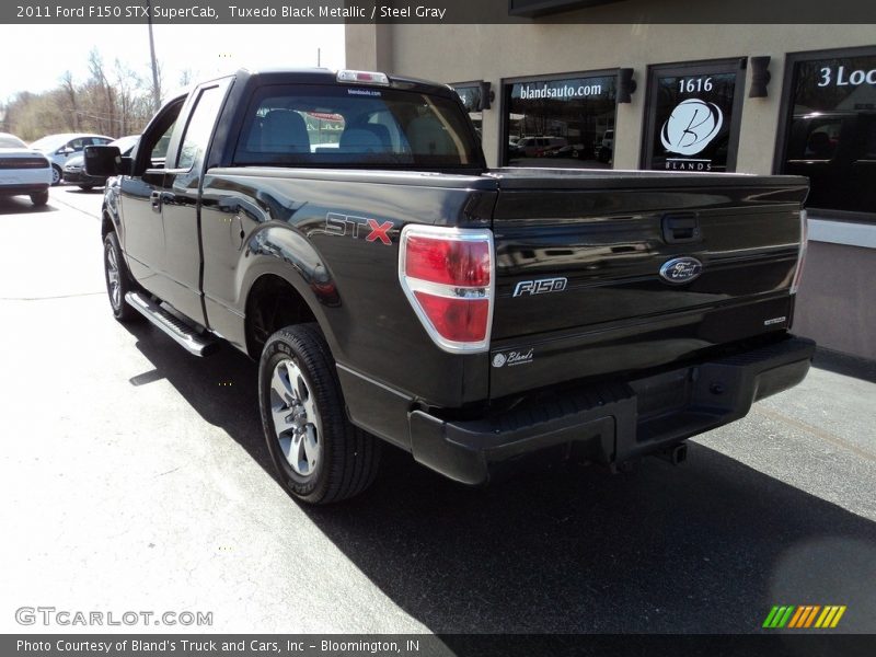 Tuxedo Black Metallic / Steel Gray 2011 Ford F150 STX SuperCab