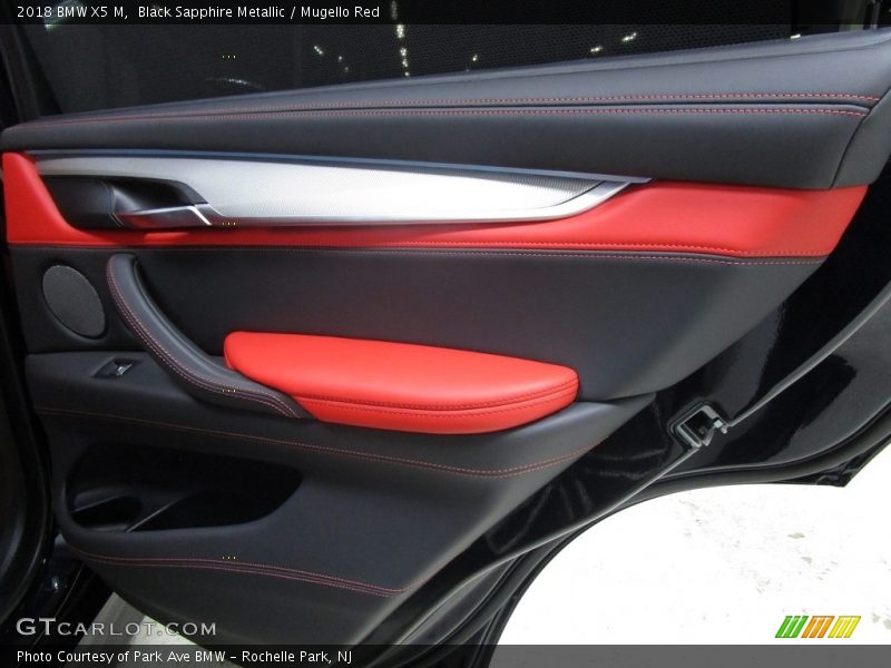 Black Sapphire Metallic / Mugello Red 2018 BMW X5 M