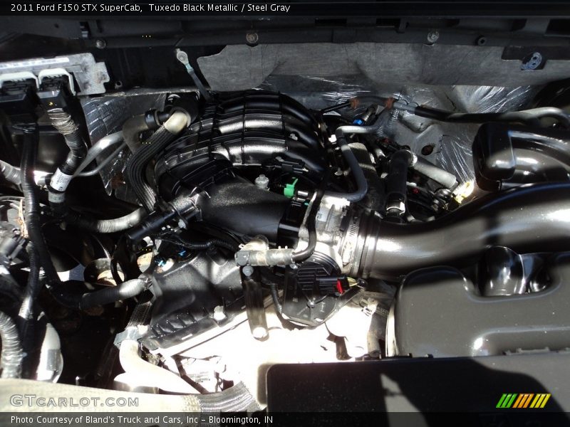 Tuxedo Black Metallic / Steel Gray 2011 Ford F150 STX SuperCab