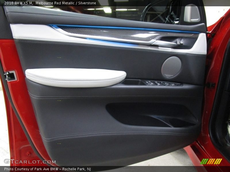 Melbourne Red Metallic / Silverstone 2018 BMW X5 M