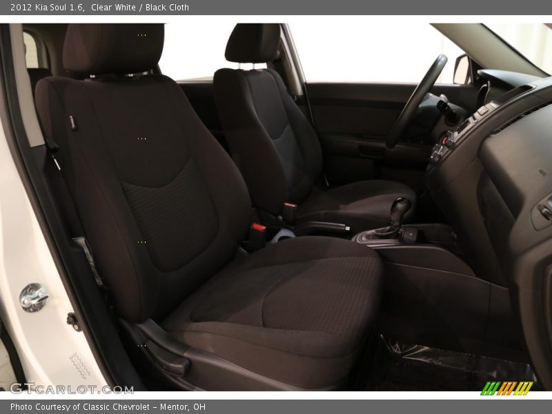 Clear White / Black Cloth 2012 Kia Soul 1.6