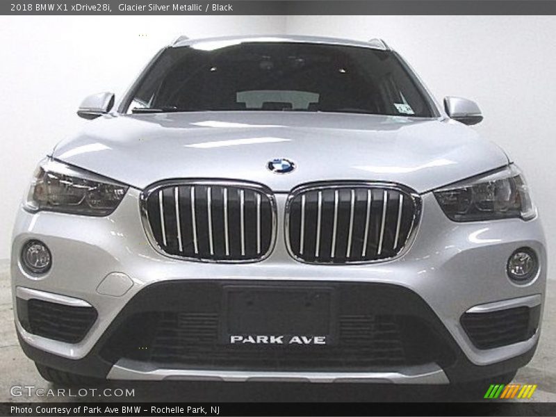 Glacier Silver Metallic / Black 2018 BMW X1 xDrive28i