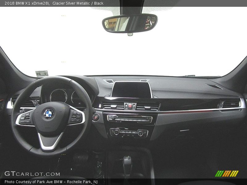 Glacier Silver Metallic / Black 2018 BMW X1 xDrive28i