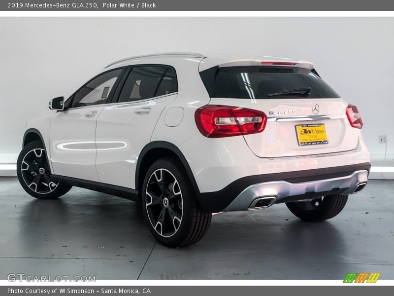 Polar White / Black 2019 Mercedes-Benz GLA 250
