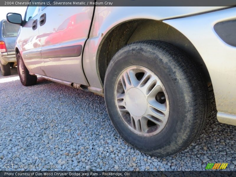 Silverstone Metallic / Medium Gray 2004 Chevrolet Venture LS