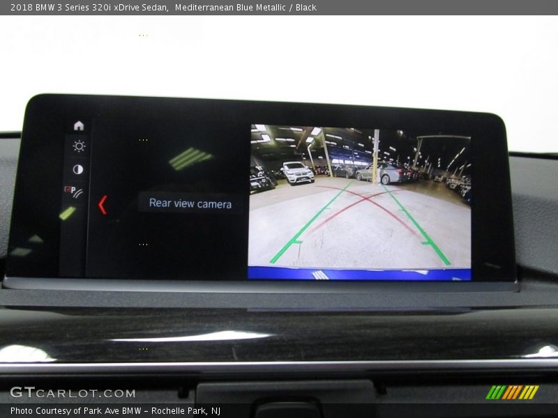 Mediterranean Blue Metallic / Black 2018 BMW 3 Series 320i xDrive Sedan