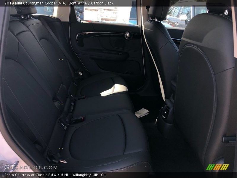 Light White / Carbon Black 2019 Mini Countryman Cooper All4