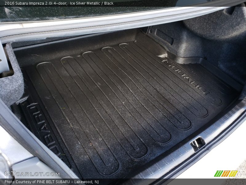 Ice Silver Metallic / Black 2016 Subaru Impreza 2.0i 4-door