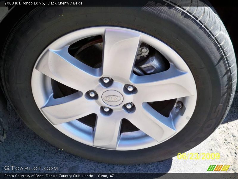 Black Cherry / Beige 2008 Kia Rondo LX V6