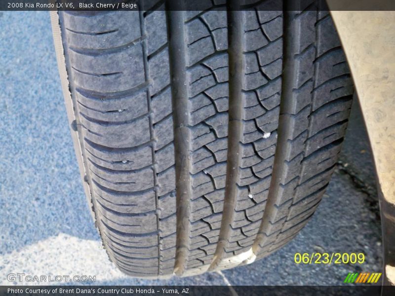 Black Cherry / Beige 2008 Kia Rondo LX V6