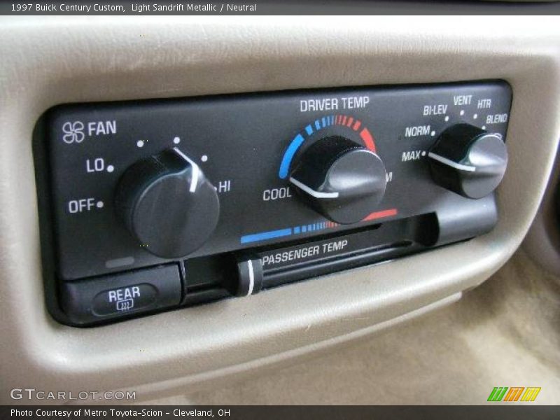 Light Sandrift Metallic / Neutral 1997 Buick Century Custom