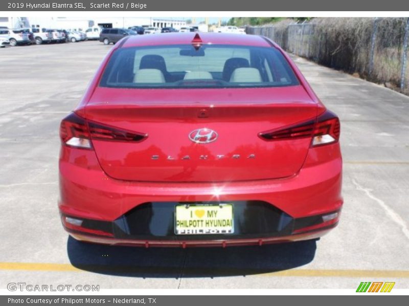 Scarlet Red / Beige 2019 Hyundai Elantra SEL