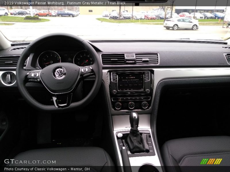 Platinum Gray Metallic / Titan Black 2019 Volkswagen Passat Wolfsburg