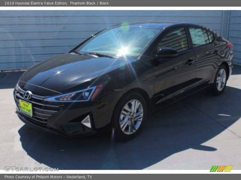 Phantom Black / Black 2019 Hyundai Elantra Value Edition