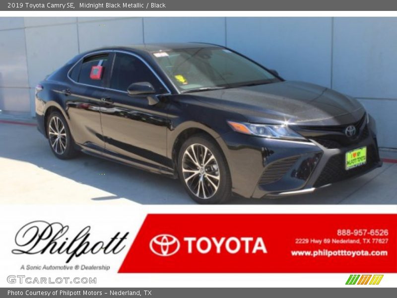 Midnight Black Metallic / Black 2019 Toyota Camry SE