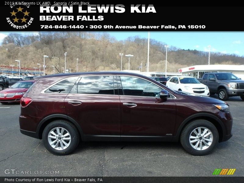 Sangria / Satin Black 2019 Kia Sorento LX AWD