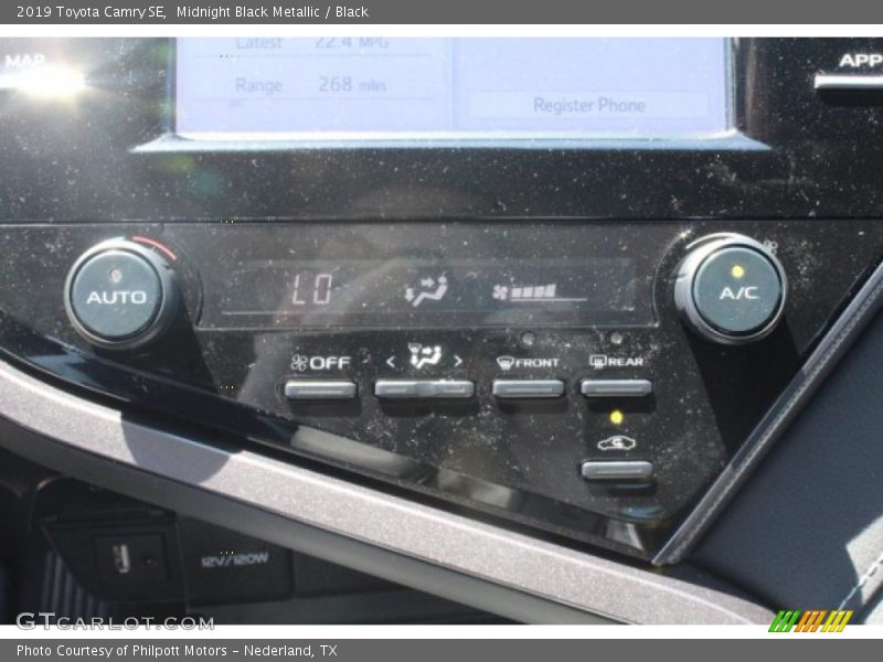 Midnight Black Metallic / Black 2019 Toyota Camry SE